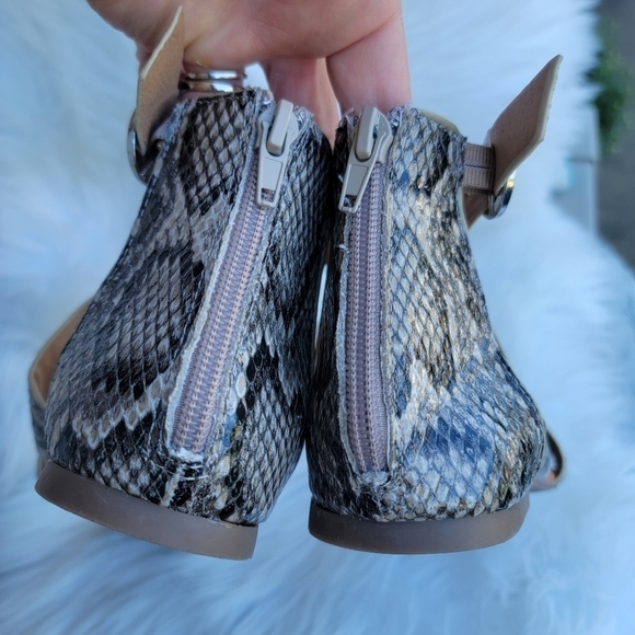 NEW Report Report Quill Banded Sandal 8.5 - Picture 4 of 5